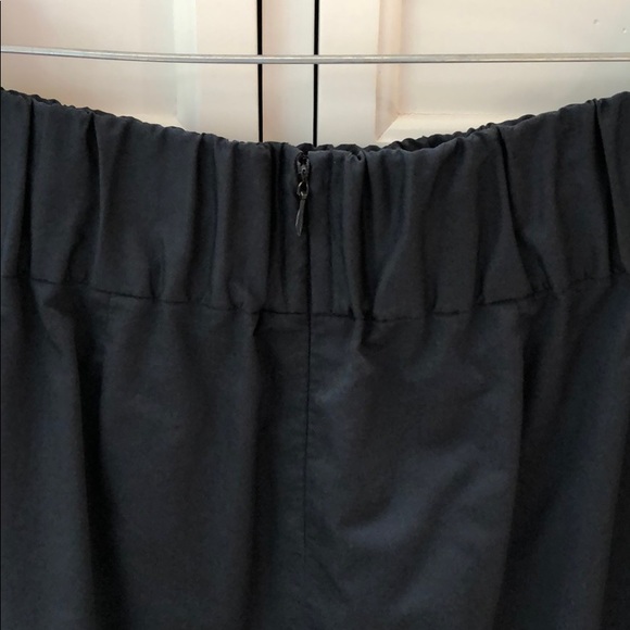 Banana Republic miniskirt - Picture 4 of 4